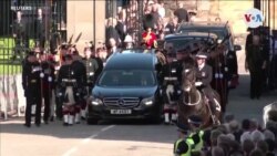 Carlos III se dirige por primera vez al Parlamento como rey