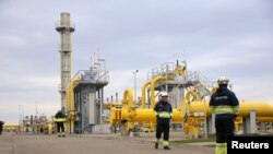 แฟ้มภาพ - สถานี Goleniow Gas Compressor ในช่วงการเปิดท่อส่งก๊าซผ่านทะเลบอลติกระหว่างนอร์เวย์ เดนมาร์ก และโปแลนด์ เมื่อวันที่ 27 ก.ย. 2565 (Cezary Aszkielowicz/Agencja Wyborcza.pl via Reuters)