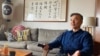 美籍台裔导演江松长拍摄的《金门》（Island in Between）获第96届奥斯卡金像奖最佳纪录短片提名。江松长在台北家中接受路透社采访。(2024年2月6日)
