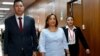 La presidenta de Perú, Dina Boluarte, llega a la oficina del procurador general en Lima, Perú, el 7 de marzo de 2023. Foto de la Oficina del Procurador de Perú distribuida por Reuters.