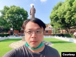 台商李孟居2022年7月赴中国武昌旅游照。李孟居2019年底因“间谍罪”，遭中国判刑1年10个月及剥夺政治权力附加刑2年，他于服附加刑期间，因无法出境，于是到处旅游，足迹遍及至少100个中国城市。 (照片提供：李孟居)