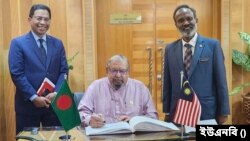 বাংলাদেশের প্রবাসী কল্যাণ ও বৈদেশিক কর্মসংস্থান মন্ত্রী ইমরান আহমেদ