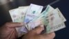 Peso colombiano supera la barrera de los 5.000 por dólar