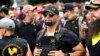 El exlíder del grupo extremista Proud Boys es condenado a 22 años de prisión