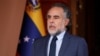 El embajador de Colombia en Venezuela, Armando Benedetti, visita el Palacio de Miraflores para reunirse con el presidente de Venezuela, Nicolás Maduro, en Caracas, el 29 de agosto de 2022.