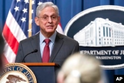 El secretario de Justicia de EEUU, Merrick Garland, habla durante una conferencia de prensa en el Departamento de Justicia en Washington, el 26 de enero de 2023.
