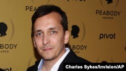 ARCHIVO - Brent Renaud asiste a la 74a Entrega Anual de los Premios Peabody en Cipriani Wall Street el 31 de mayo de 2015 en Nueva York. 