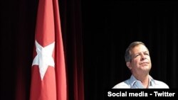 General de división Luis Alberto Rodríguez López-Callejas falleció el viernes 1 de julio de 2022 en Cuba. 