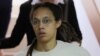 La estrella de baloncesto Brittney Griner asiste a una audiencia judicial en Khimki, en las afueras de Moscú, el 1 de julio de 2022.
