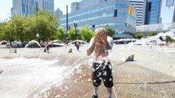 Casi 150 millones de personas en EEUU se ven afectadas por una intensa y peligrosa ola de calor.
