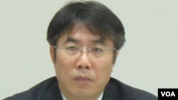 民进党立委 黄伟哲（美国之音 张永泰拍摄）