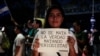 Foto de archivo de una periodista nicaragüenses durante un acto público.