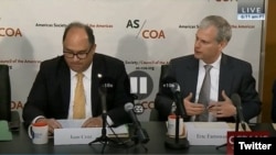 Juan Cruz, director para Latinoamérica del Consejo de Seguridad de la Casa Blanca, dijo que por "matar de hambre a su pueblo" y "usar los alimentos para manipulación política" el régimen de Venezuela está cometiendo crímenes contra la humanidad. Foto: Council of the Americas. Mayo 25 de 2018.