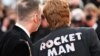 'Rocket man': 48 años al aire