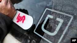 Uber reveló que PayPal planea comprar 500 millones de dólares en acciones. 