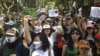 2013年5月16日中国云南省昆明市爆发民众反对化工项目落户的抗议示威。