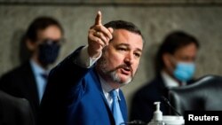 El senador republicano por Texas, Ted Cruz, está entre los miembros del gobierno de EE.UU. señalados el lunes 10 de agosto de 2020 por China. Imagen de archivo del 3 de junio de 2020.