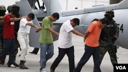 Para los narcotraficantes resulta fácil manipular a los menores con poco dinero.
