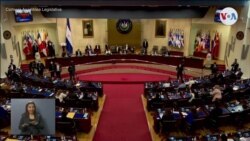 Tensión política en El Salvador por destitución de magistrados y fiscal general de la república