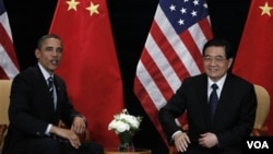 Los presidentes Obama y Hu Jintao se reunieron durante la Cumbre del Grupo de los 20 en Seúl, Corea del Sur, en noviembre de 2010.