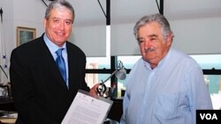 Al igual que varios países de la región, Uruguay reconoció la estadidad palestina aunque sin hacer precisiones sobre las fronteras.