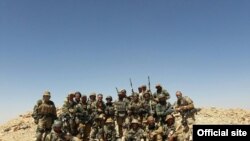 Imagen publicada por el Servicio de Seguridad de Ucrania muestra a combatientes identificados como mercenarios del Grupo Wagner en un lugar sin precisar. [Foto de archivo]