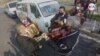 Mariachis salvadoreños le dan una "alegría" a las madres en cuarentena 