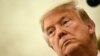 El presidente Donald Trump alega que el paquete de ayuda por el coronavirus aprobado contiene "gastos derrochadores".