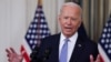El presidente de Estados Unidos, Joe Biden, responde a una pregunta de un periodista después de hablar sobre las vacunas contra la enfermedad del coronavirus (COVID-19), el 24 de septiembre de 2021.