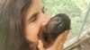 Vicky Ossio, una boliviana que protege a los animales y al medio ambiente