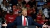 Las protestas, el coronavirus, China y Biden en primer mitin de campaña de Trump