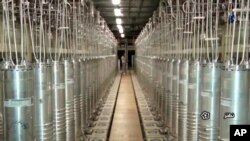 Centrífugas de enriquecimiento de Uranio en la planta de Natanz en Irán el 21 de abril de 2021. Foto tomada de un video divulgado por la República Islámica.