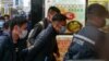 Periodistas de Hong Kong van a juicio por 'sedición'