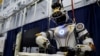 ภาพจากการทดลองหุ่นยนต์ Valkyrie ของนาซ่าที่ Johnson Space Center ในเมืองฮิวสตัน รัฐเท็กซัส