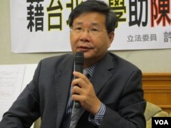 台湾台联党立委 许忠信(美国之音张永泰拍摄)
