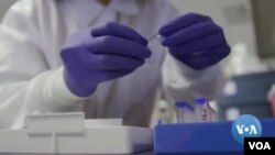 Medicamentos que se utilizan para otras enfermedades se están poniendo a prueba para investigar su efectividad contra COVID-19.
