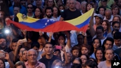 La polarización en Venezuela se expresa en las calles, después que una ronda de diálogo en Noruega terminó esta semana sin acuerdo entre Nicolás Maduro y Juan Guaidó.