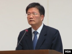 台湾金融监督管理委员会副主委吴当杰(美国之音张永泰拍摄)