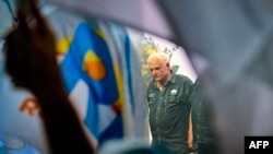 ARCHIVO - El ex presidente y candidato presidencial panameño Ricardo Martinelli asiste a un mitin político en la ciudad de Panamá el 3 de febrero de 2024.