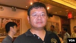 全球防卫杂志主任 施孝玮(美国之音 郑裕文拍摄)