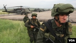 En la actualidad se estima que las FARC disponen de unos 8.000 a 9.000 combatientes, contra los que luchan las fuerzas armadas colombianas.