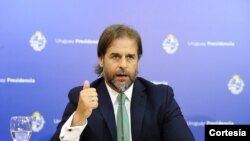 El presidente uruguayo Lacalle Pou en una conferencia de prensa el 23 de enero de 2021.