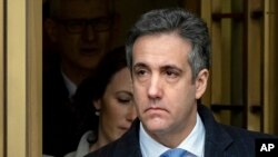 El FBI allanó la vivienda y oficina de Cohen en Manhattan en abril, en la primera señal pública de una investigación criminal que amenaza la presidencia de Trump.