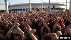 A la violencia contra las mujeres ahora se ha sumado un impacto desproporcionado de la pandemia en ellas en el mundo laboral.
