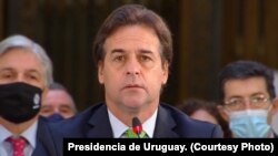 El presidente de Uruguay, Luis Lacalle Pou, habla en la cumbre de la CELAC en Ciudad de México el sábado, el 18 de septiembre de 2021.