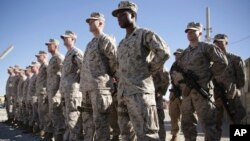 El gobierno de EE.UU. realiza esfuerzos en función del diálogo con los insurgentes para tratar de poner fin a la guerra más larga de Washington.