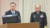 台湾国防部长严明(左一)1月5号于立法院接受质询（美国之音张永泰拍摄）