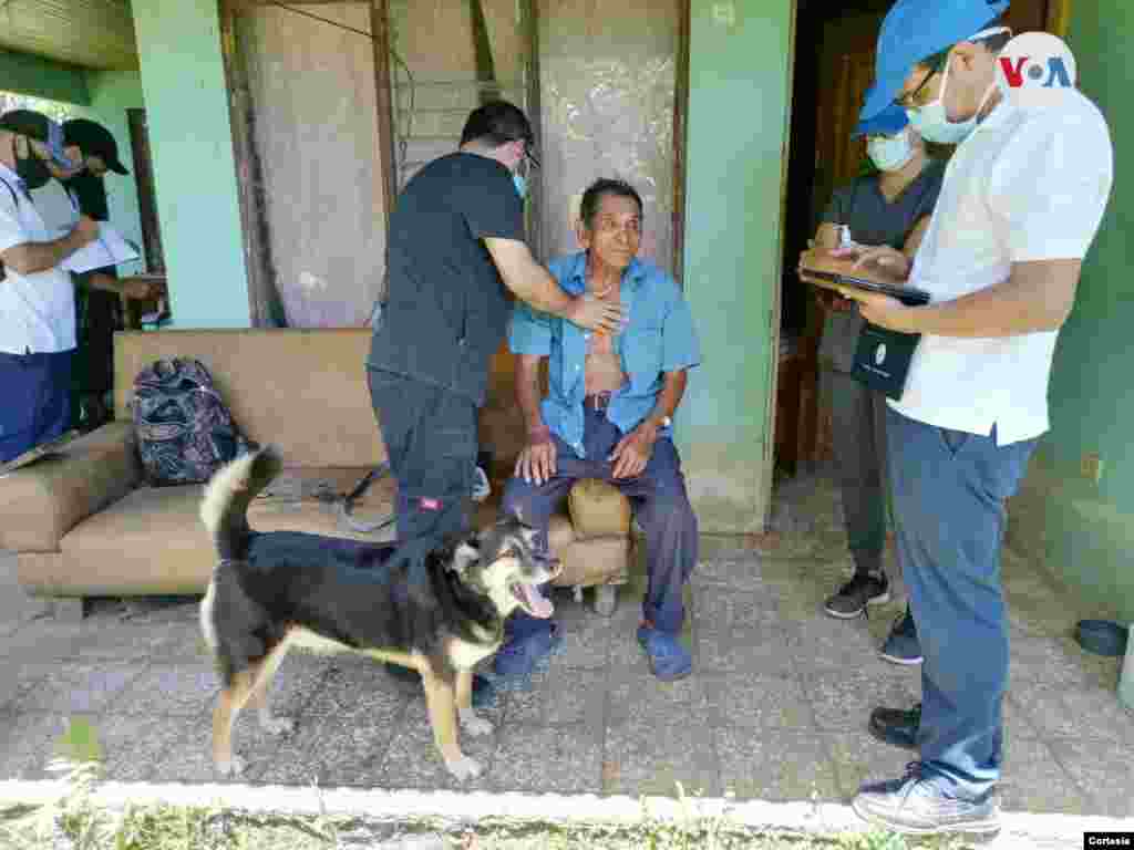 Costa Rica inicio esta semana distribuyendo 56.094 dosis en 135 puntos de vacunaci&#243;n, 80 % se destinar&#225; al segundo grupo de riesgo. [Foto Cortes&#237;a CCSS]