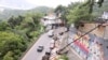 ARCHIVO - Rocinha, la favela más poblada de Brasil, intenta mostrar su mejor cara al turismo.