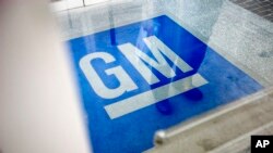 Archivo - General Motors sigue reduciendo costos porque anticipa baja en ventas en Estados Unidos y en China.